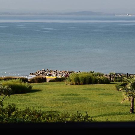 Sea Club Sarafovo Apartments Burgas Stad Buitenkant foto