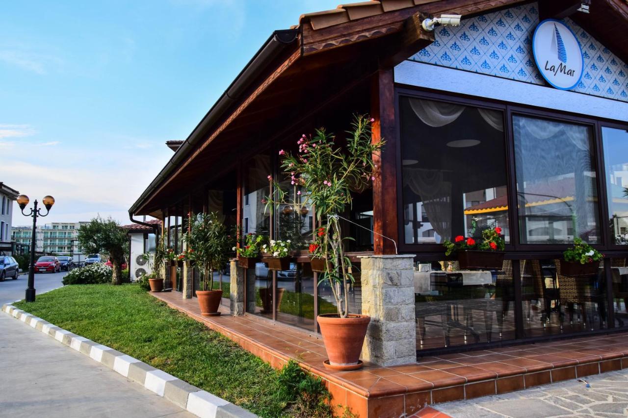 Sea Club Sarafovo Apartments Burgas Stad Buitenkant foto
