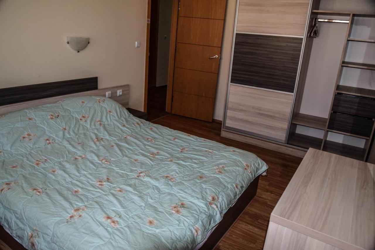 Sea Club Sarafovo Apartments Burgas Stad Buitenkant foto