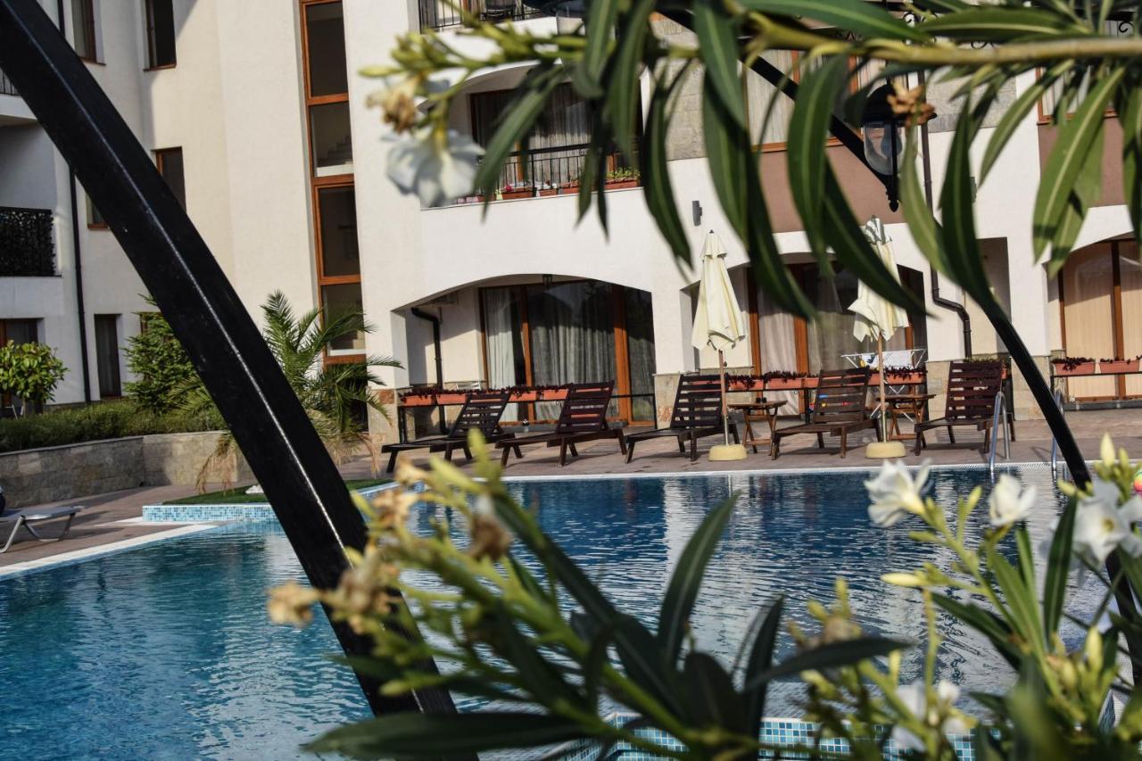 Sea Club Sarafovo Apartments Burgas Stad Buitenkant foto