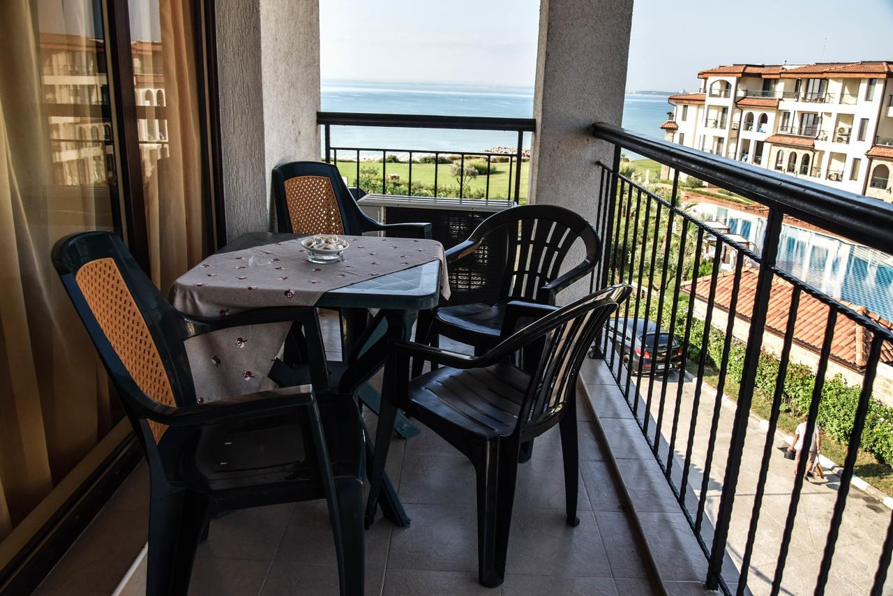 Sea Club Sarafovo Apartments Burgas Stad Buitenkant foto