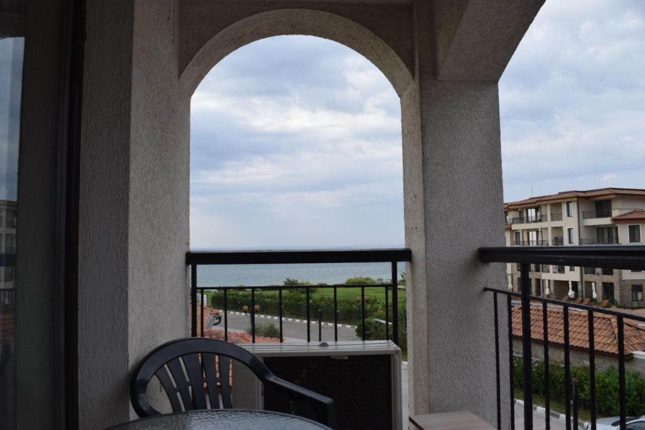 Sea Club Sarafovo Apartments Burgas Stad Buitenkant foto