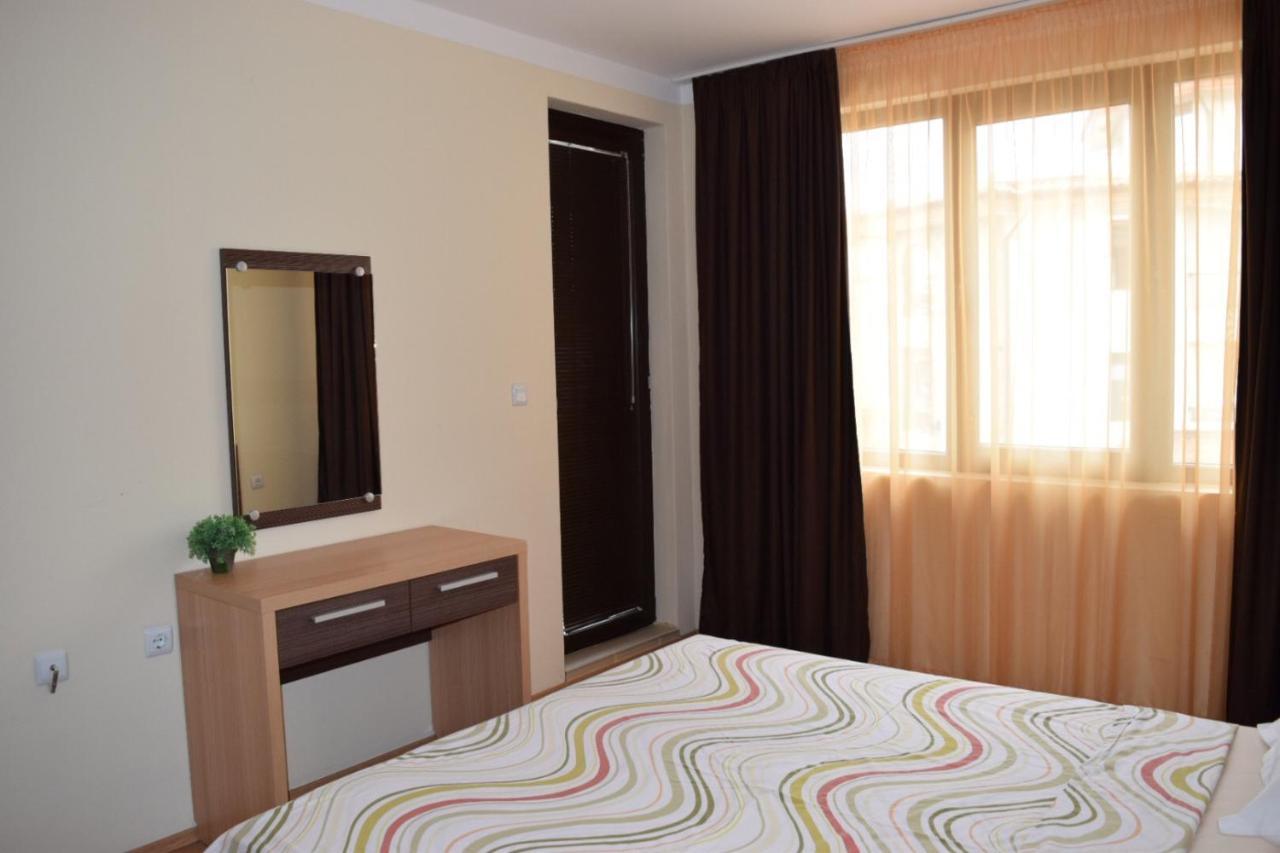 Sea Club Sarafovo Apartments Burgas Stad Buitenkant foto